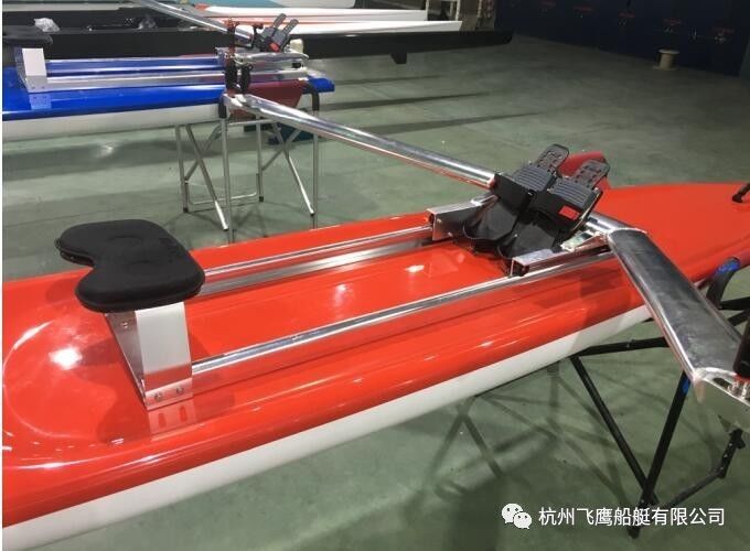 包含赛艇夜战:岭东飞鹰队逆转钱塘犀牛队,主帅临场妙招禁区内连续解围的词条 包含赛艇夜战:岭东飞鹰队逆转钱塘犀牛队,主帅临场妙招禁区内连续解围的词条