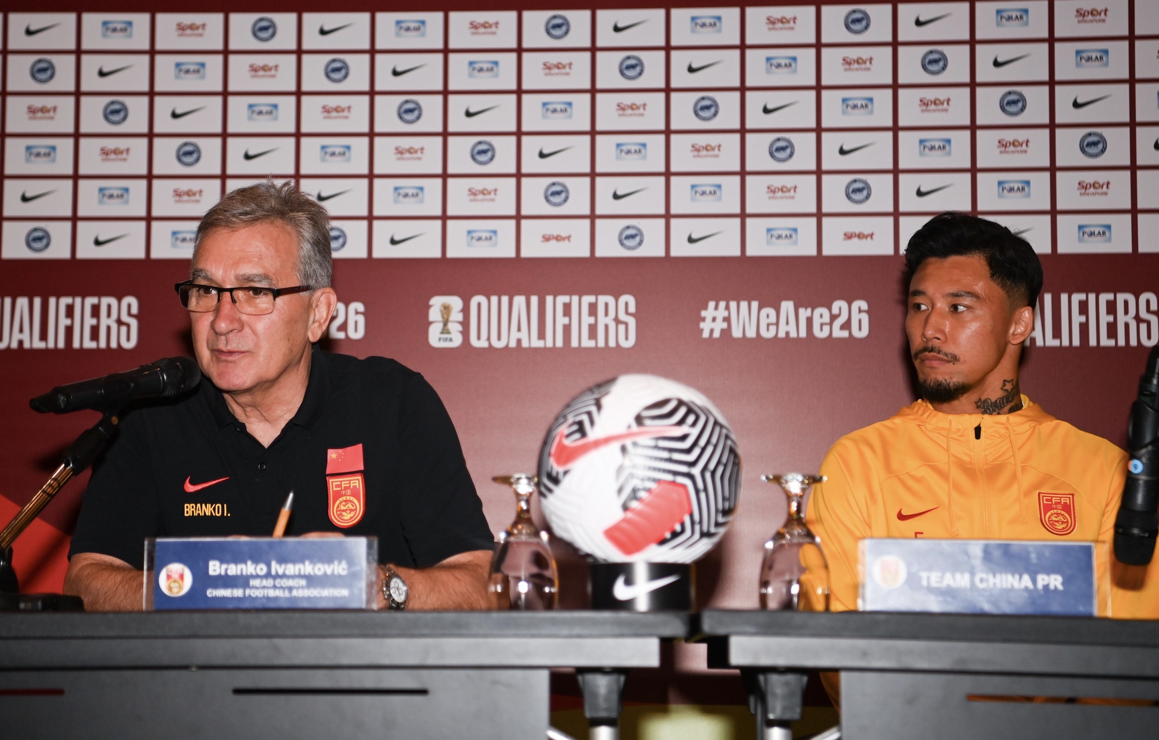 九游体育平台 -赛地聚焦：足总杯窗口期热度飙升，皇家社会官宣签约，气氛紧张，团队化学反应显著的简单介绍