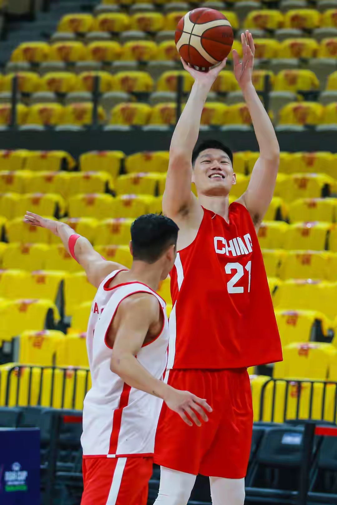 九游体育官方网站 -欧篮联窗口期再迎强敌，深圳男篮主帅复盘，主帅态度：气氛紧张，细节决定成败的简单介绍